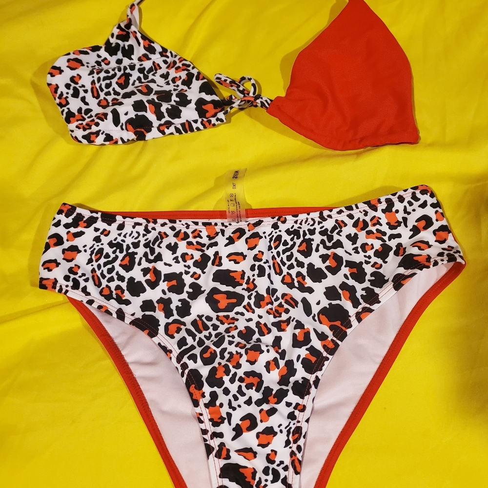Red leopard bikini